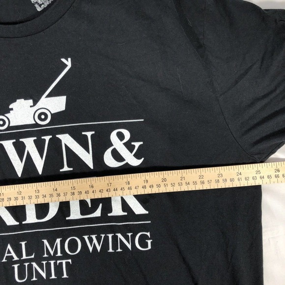 LAW & ORDER SPECIAL MOWING UNIT SHIRT MENS 2XL BLACK SHORT SLEEVE FUNNY DAD MOW - Picture 14 of 15